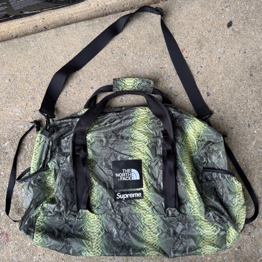 Supreme The North Face Snakeskin Flyweight Duffle Bag Green SS18 Travel Gym Bag